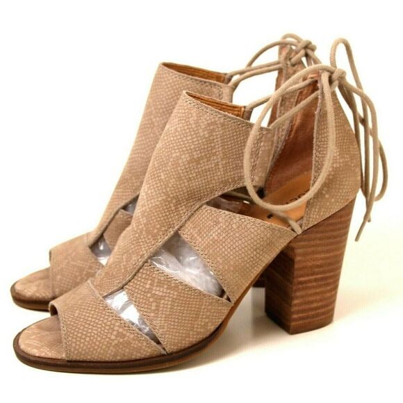 Lucky Brand Tan Heeled Sandals - Picture 4 of 12